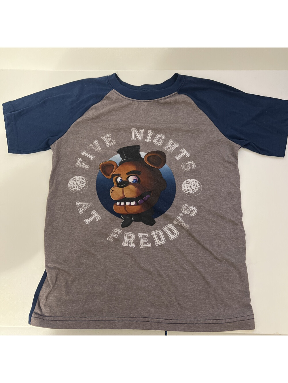Five Nights At Freddys large gray Blue short Sleeve Fazbear Sleep tshirt game tv